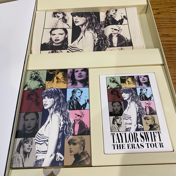 Taylor Swift Eras tour collectible package new - Picture 3 of 3